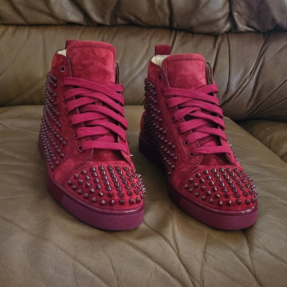 Men's Christian Louboutin Red Suede Spike-Studded Luxury Sneakers Size 8 US - Picture 8 of 16